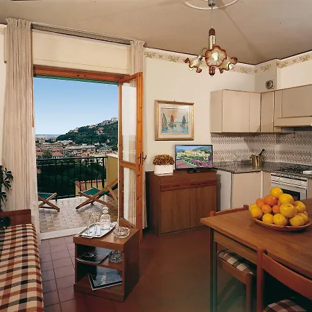 I Morelli Aparthotel