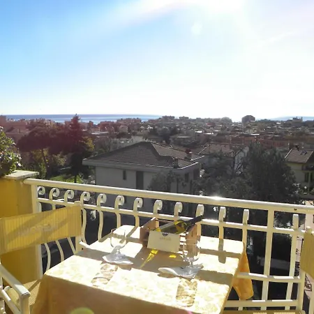 Hotel apartamentowy I Morelli Pietra Ligure